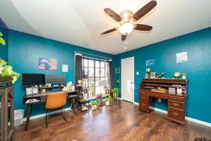 303 Wain Dr, Longview, TX 75604 - Photo 32