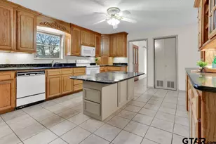 307 Easy Dr, Hideaway, TX 75771 - Photo 16