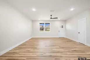 384 Guadalupe St, Bullard, TX 75757 - Photo 10