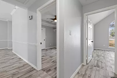 510 Oklahoma Street, Van, TX 75790 - Photo 32