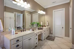 2111 Holly Hill Dr, Tyler, TX 75703 - Photo 30