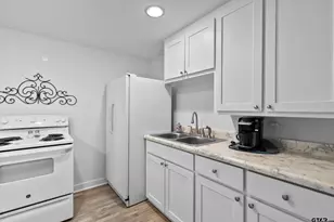 22828 Babes Lndg, Lindale, TX 75771 - Photo 40