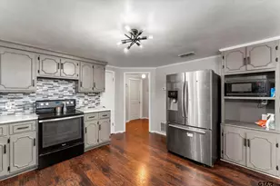 1108 Merritt Ave, Mt Pleasant, TX 75455 - Photo 10