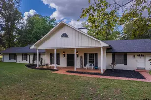 1010 S Williams Ave, Mount Pleasant, TX 75455 - Photo 2