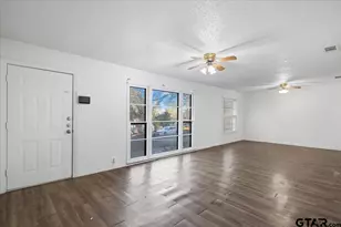 2228 Sampson Pl, Tyler, TX 75701 - Photo 6