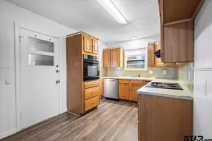 2228 Sampson Pl, Tyler, TX 75701 - Photo 12