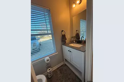 1338 Shaw St, Tyler, TX 75701 - Photo 12