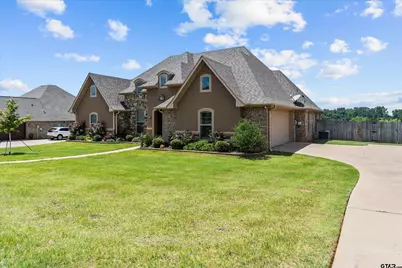 220 Sunnys Halo Boulevard, Bullard, TX 75757 - Photo 2