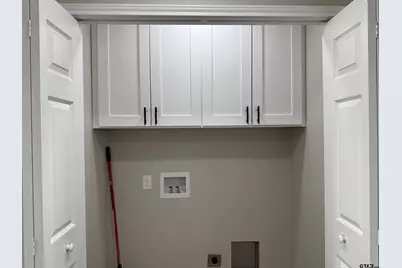 703 E Hillsboro St, Tyler, TX 75702 - Photo 22