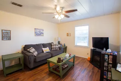 18111 Cr 2142, Troup, TX 75789 - Photo 4