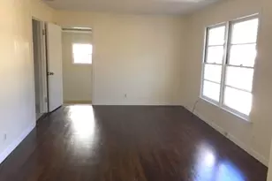 509 N Line, Mineola, TX 75773 - Photo 2