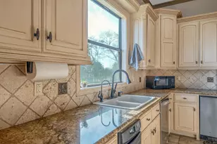 488 Vz County Road 4504, Ben Wheeler, TX 75754 - Photo 8