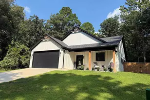 18535 Paradise Ln, Flint, TX 75762 - Photo 1