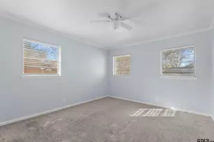 2304 Crestwood, Tyler, TX 75701 - Photo 18