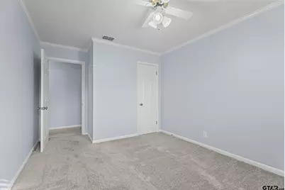 2304 Crestwood, Tyler, TX 75701 - Photo 24