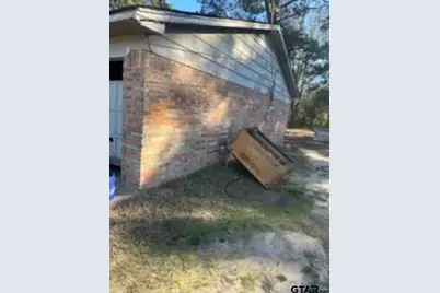 1010 Rayburn, Longview, TX 75602 - Photo 2