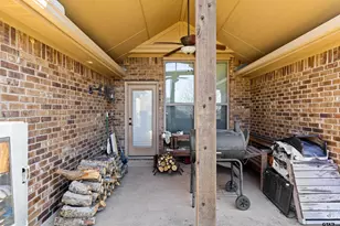 104 Kenswick, Henderson, TX 75652 - Photo 34