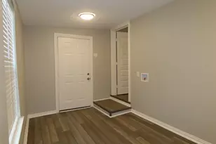 2403 Sherwood, Tyler, TX 75702 - Photo 10