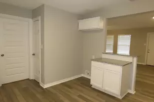 2403 Sherwood, Tyler, TX 75702 - Photo 8