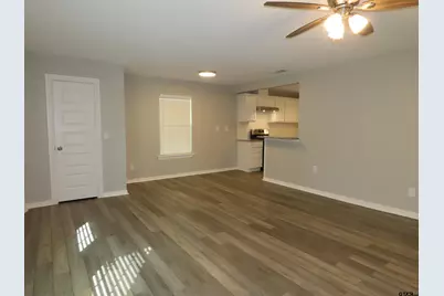 2403 Sherwood, Tyler, TX 75702 - Photo 4