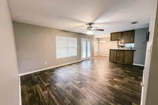 106 Westpark St, Pittsburg, TX 75686 - Photo 2