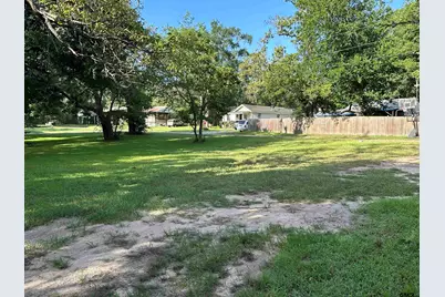 1002 Humbleway, Overton, TX 75684 - Photo 4