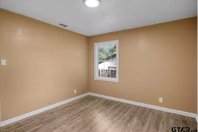 1912 W Oakwood, Tyler, TX 75702 - Photo 20