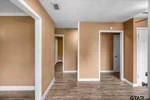 1912 W Oakwood, Tyler, TX 75702 - Photo 4