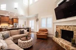 7130 Holly Square Ct, Tyler, TX 75703 - Photo 6