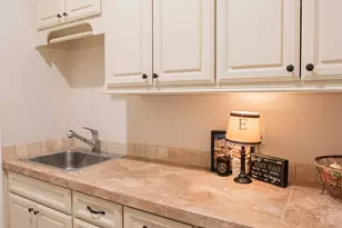 7130 Holly Square Ct, Tyler, TX 75703 - Photo 10