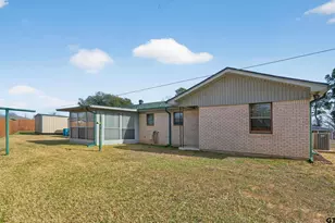 106 Southview Dr, Henderson, TX 75654 - Photo 38