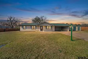 106 Southview Dr, Henderson, TX 75654 - Photo 1