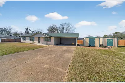 106 Southview Dr, Henderson, TX 75654 - Photo 4