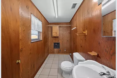 106 Southview Dr, Henderson, TX 75654 - Photo 12