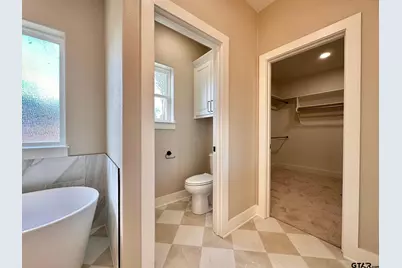 195 Clara Ln, Kilgore, TX 75662 - Photo 36