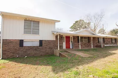 819 Palestine St, Alto, TX 75925 - Photo 2