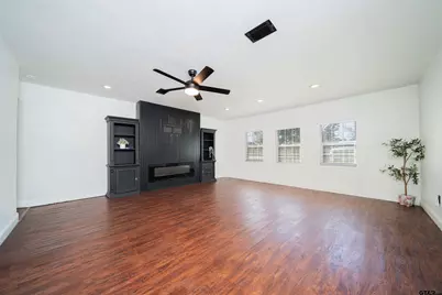 225 Joy Dr, Ore City, TX 75683 - Photo 4