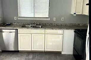 1727 Eaglewood Drive, Tyler, TX 75703 - Photo 4