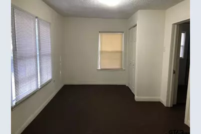 2106 Magnolia Drive, Tyler, TX 75701 - Photo 6