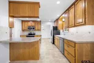 1008 Corey Dr, Whitehouse, TX 75791 - Photo 12