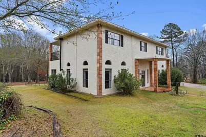 210 Kenneth Drive, Henderson, TX 75652 - Photo 2