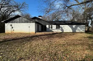 18003 Lookout Lake Cir, Flint, TX 75762 - Photo 2