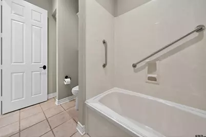 6610 Ashmore, Tyler, TX 75703 - Photo 36
