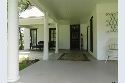 602 E North St, Lindale, TX 75771 - Photo 2