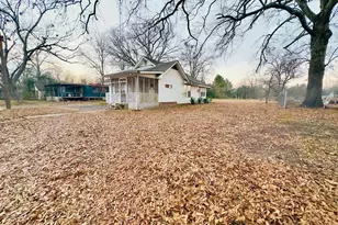 424 W Blackbourn St, Hawkins, TX 75765 - Photo 1