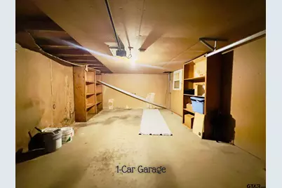 424 W Blackbourn St, Hawkins, TX 75765 - Photo 32