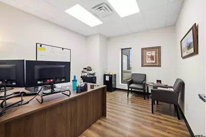 853 Marvin A Smith, Kilgore, TX 75662 - Photo 8