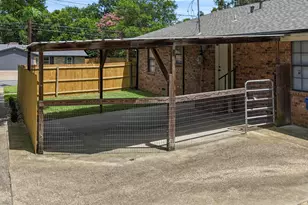 107 N Rainbow Dr, Whitehouse, TX 75791 - Photo 12