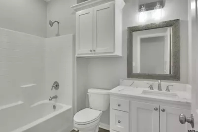 614 N Commerce, Overton, TX 75684 - Photo 16