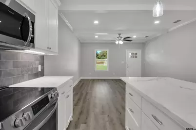 614 N Commerce, Overton, TX 75684 - Photo 12